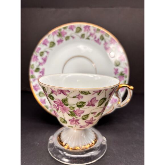 Vintage Footed Teacup and Saucer Chintz, Violet Floral w/Gold Made in Japan - Picture 1 of 16